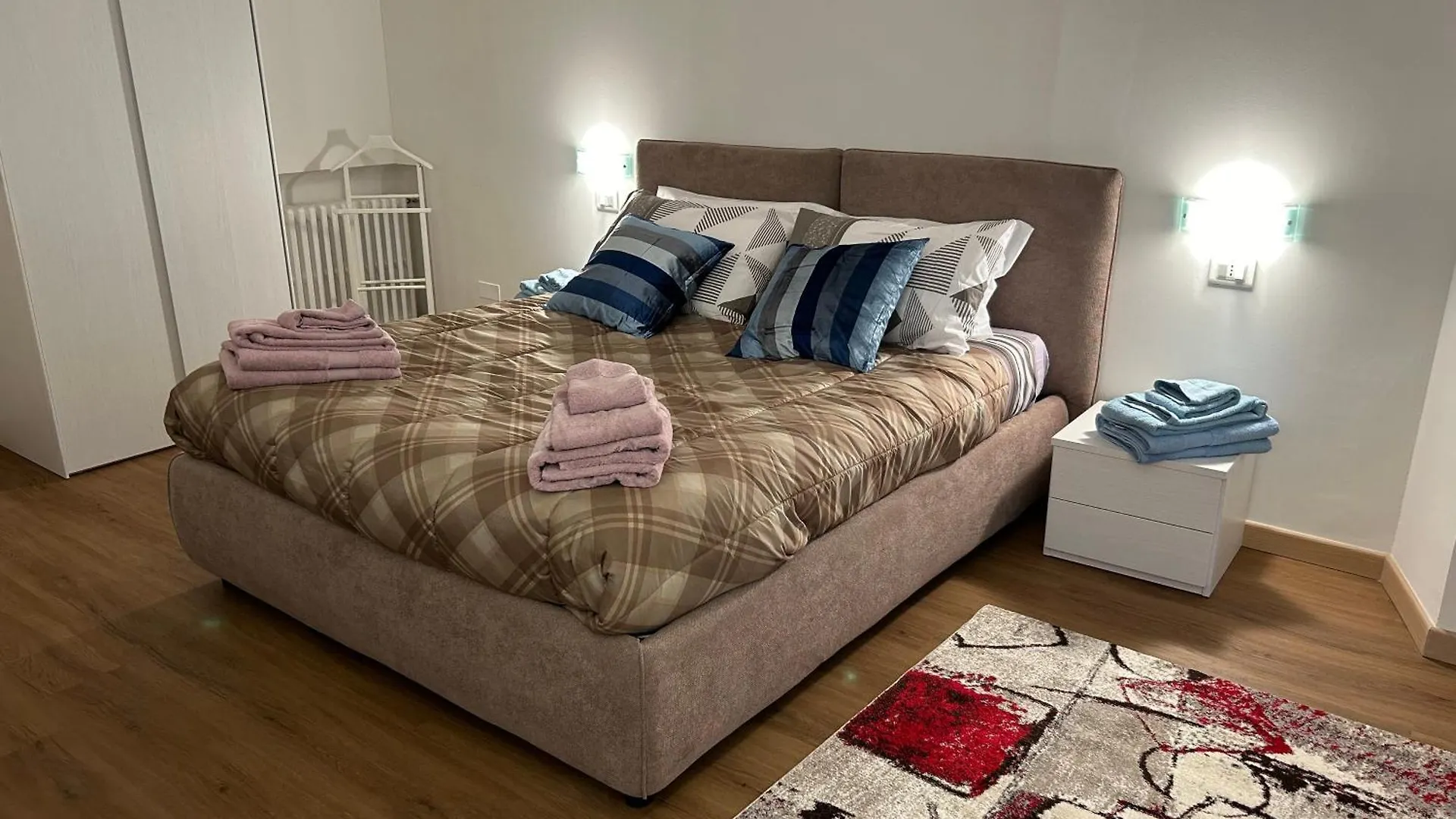 Valverde Apartment And Rooms Verona 0*,  Italia